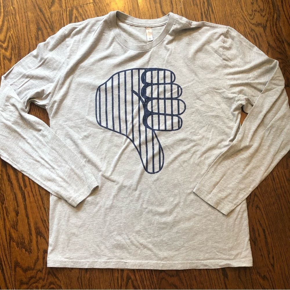 NY Yankees Grey Blue Long Sleeve Thumbs Down Crewneck Tee Shirt Size XL - Picture 6 of 8